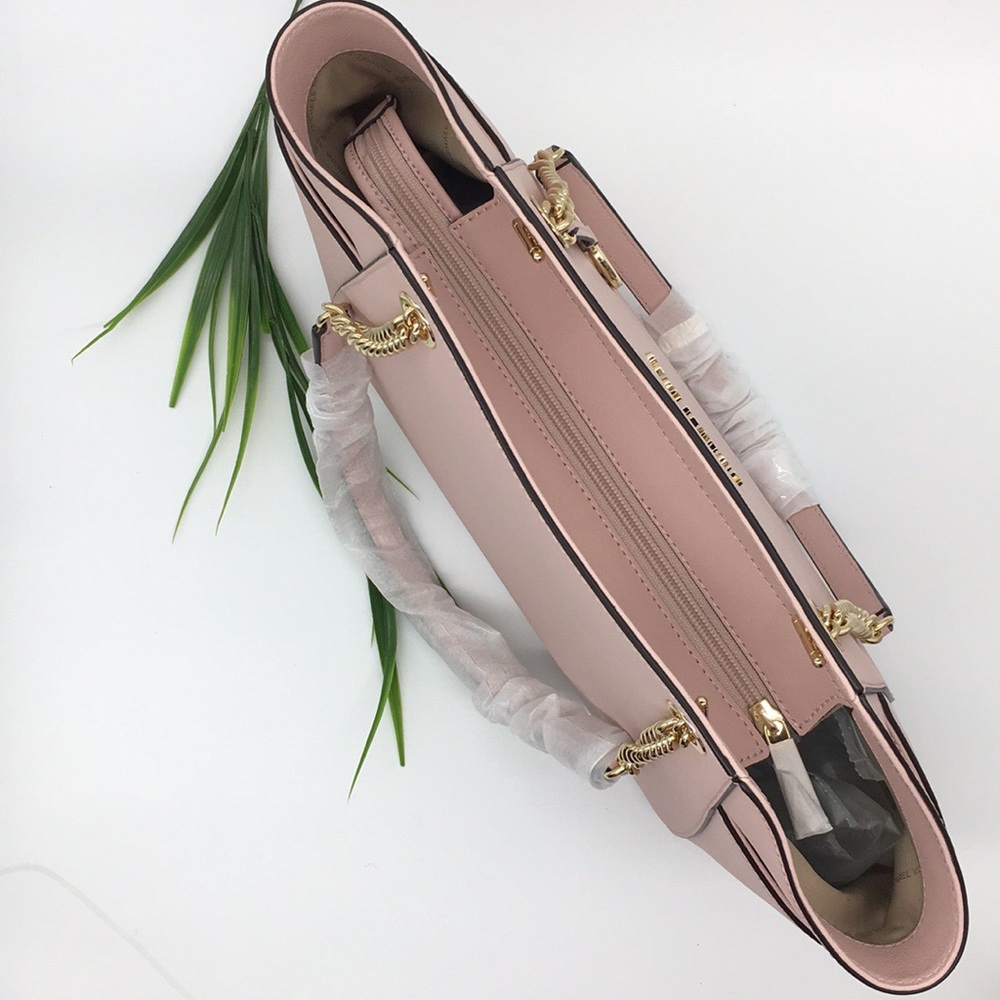 Michael Kors LG CHAIN SHLDR TOTE Powder Blush - Picture 3 of 8